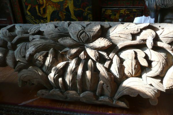 Holzrelief Ming - Asiatica Foth in Freiburg